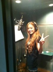 LOVE BEAT (feat. NiziU)