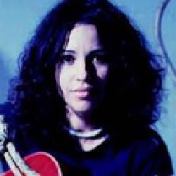 Photo of Linda Perry