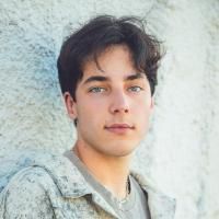 Enzo Ferro