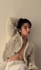 Gone Away (feat. HAN, Seungmin)