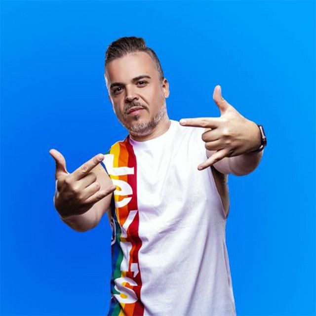 Montagem Explode o Baile