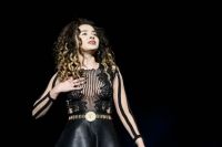 Ella Eyre