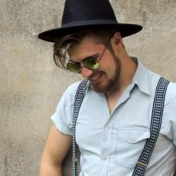 Photo of Cris Fagundes