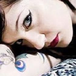 Foto de Porcelain And The Tramps