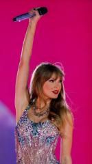 Band Hero Comercial