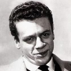 Photo of Johnny Dorelli