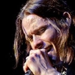 Photo of Myles Kennedy