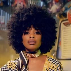 Photo of Jennifer Dias